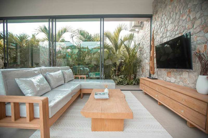 undefined, Chon Buri (Pattaya), Nong Pru, Bang Lamung (Pattaya), Chon Buri (Pattaya), 3 Bedrooms, 250 sqm, Single Detached House For Sale, by Sirisongkran Kasemkun, 500354380 - DDproperty.com