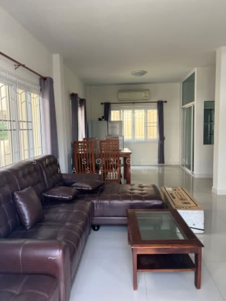 บ้าน 3-ห้องนอน, ชลบุรี, สุรศักดิ์, ศรีราชา, ชลบุรี, 204 ตร.ม., บ้านเดี่ยว ให้เช่า, โดย Sirisongkran Kasemkun, 500354383 - DDproperty.com