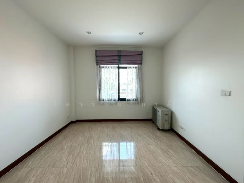 บ้านเดี่ยว ดอนเมือง, Bangkok, โกสุมรวมใจ, Si Khan, Don Mueang, Bangkok, 4 Bedrooms, 280 sqm, Single Detached House For Sale, by วิดารัตน์ กาติ้ง, 500354385 - DDproperty.com