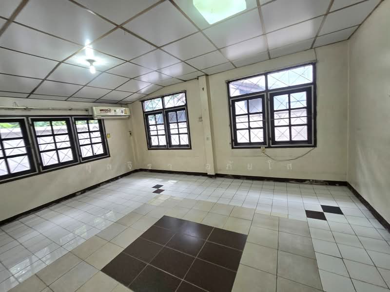 ไม่พบโครงการ, Bangkok, วิภาวดี, Si Khan, Don Mueang, Bangkok, 3 Bedrooms, 220 sqm, Single Detached House For Rent, by กุลจิรา อภัยโส, 500354413 - DDproperty.com