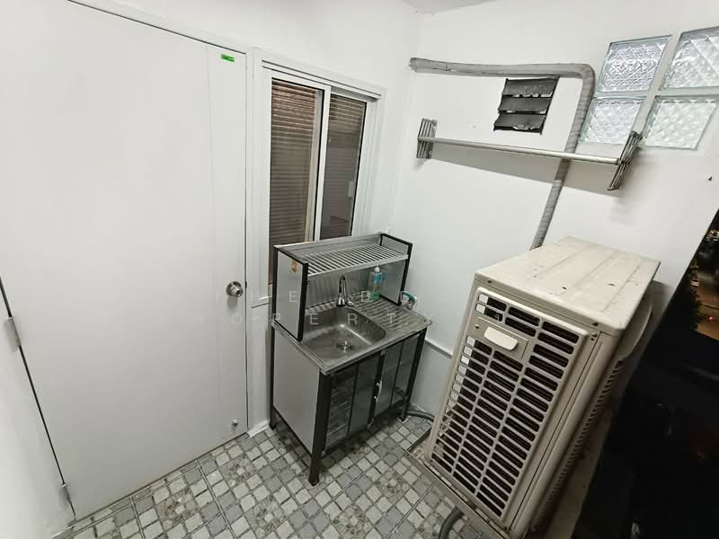 Manokit Condominium, Bangkok, 238 Lat Phrao 132 Alley, Hua Mak, Bang Kapi, Bangkok, 1 Bedroom, 30 sqm, Condo For Sale, by The Best Property นิว, 500354453 - DDproperty.com