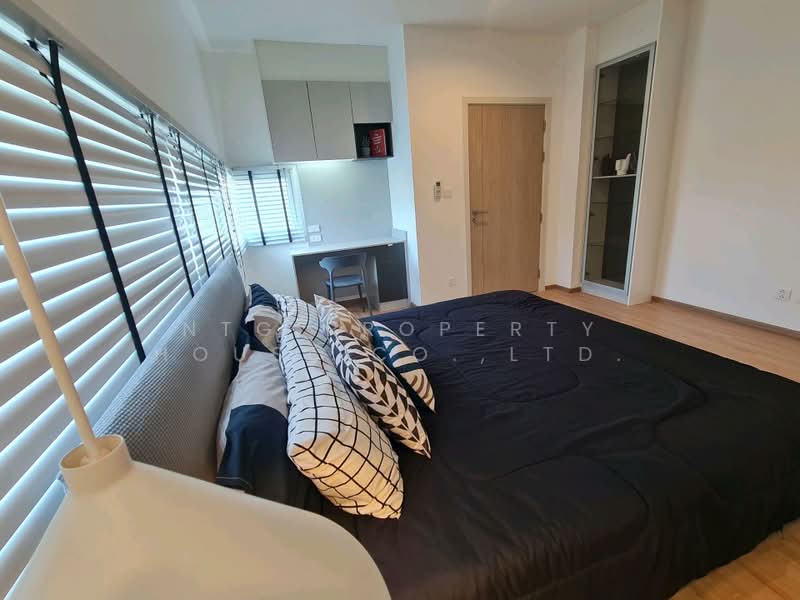 Nirvana Absolute Krungthep Kreetha, Bangkok, Soi Krungthep Kreetha B 5, Saphan Sung, Bangkok, 3 Bedrooms, 300 sqm, Single Detached House For Rent, by NTG Property House Co.,Ltd., 500354454 - DDproperty.com