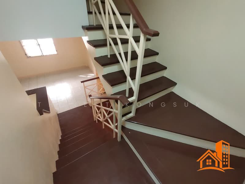 ทาวน์เฮ้าส์ 3 ชั้น ม.ควีนเพลส 3 ซ.อ่อนนุช 44, Bangkok, Suan Luang, Bangkok, 3 Bedrooms, 120 sqm, Townhouse For Sale, by Thanest Kongsuk, 500354468 - DDproperty.com