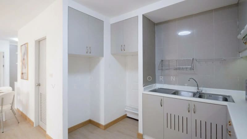 The Parkland Bangna, Bangkok, Soi Bangna-Trat 37 Bangna-Trat Road, Bang Na, Bangkok, 2 Bedrooms, 75 sqm, Condo For Sale, by Poonyaporn Veerabulyarit, 500354469 - DDproperty.com