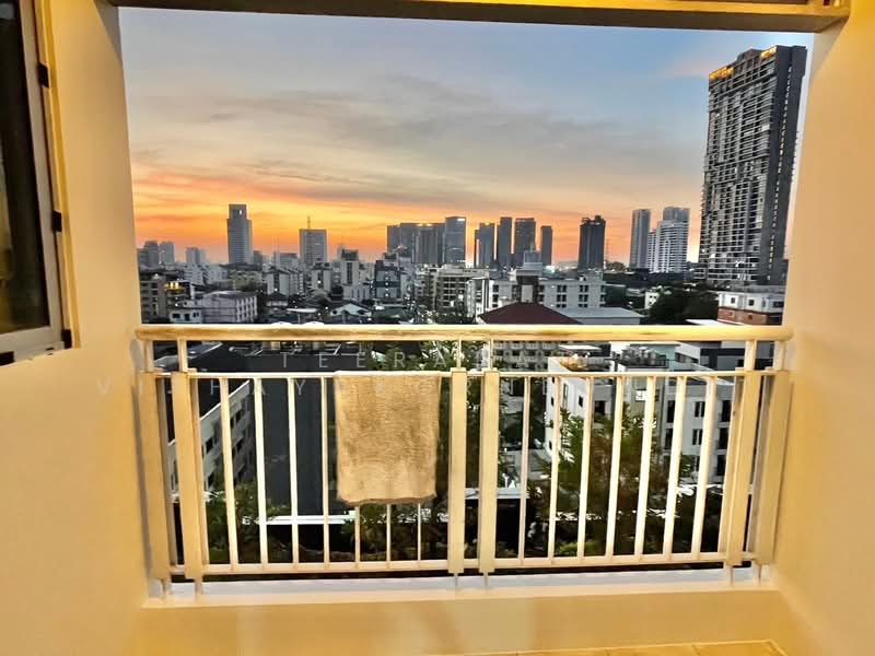 Life @ Ladprao 18, Bangkok, Ladprao Road, Jom Phon, Chatuchak, Bangkok, 1 Bedroom, 40 sqm, Condo For Rent, by Teerapat Vithayakornbundit, 500354478 - DDproperty.com