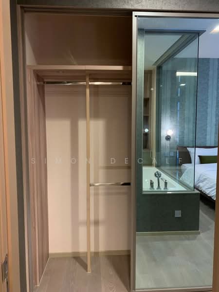The Esse Asoke, Bangkok, 333 Soi Sukhumvit 21, Sukhumvit Road, Khlongtoei Nua, Watthana, Bangkok, 1 Bedroom, 50 sqm, Condo For Rent, by Simon Decalf, 500354482 - DDproperty.com