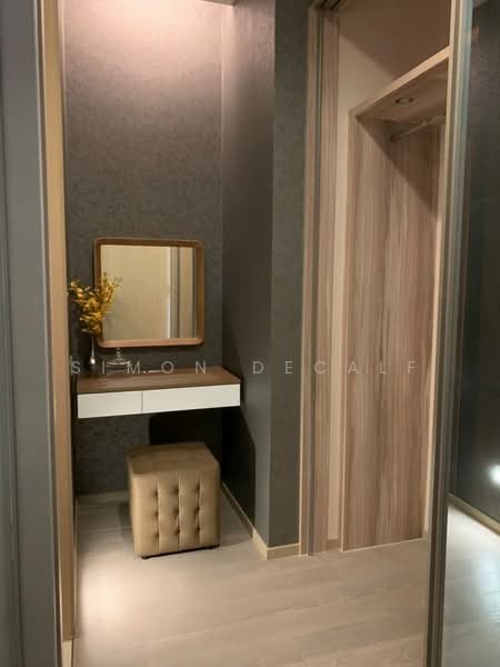 The Esse Asoke, Bangkok, 333 Soi Sukhumvit 21, Sukhumvit Road, Khlongtoei Nua, Watthana, Bangkok, 1 Bedroom, 50 sqm, Condo For Rent, by Simon Decalf, 500354482 - DDproperty.com