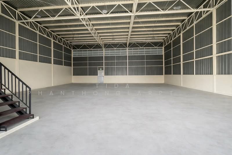 Warehouse for Rent, On Nut 74, 300 sq.m, Bangkok, Prawet, Bangkok, , 300 sqm, Warehouse/Factory For Rent, by Tida phanthonglarptawee, 500354483 - DDproperty.com
