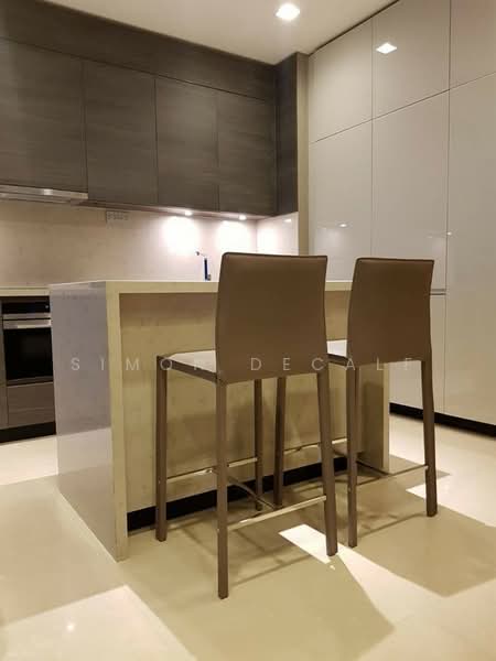 The Esse Asoke, Bangkok, 333 Soi Sukhumvit 21, Sukhumvit Road, Khlongtoei Nua, Watthana, Bangkok, 2 Bedrooms, 76 sqm, Condo For Rent, by Simon Decalf, 500354485 - DDproperty.com