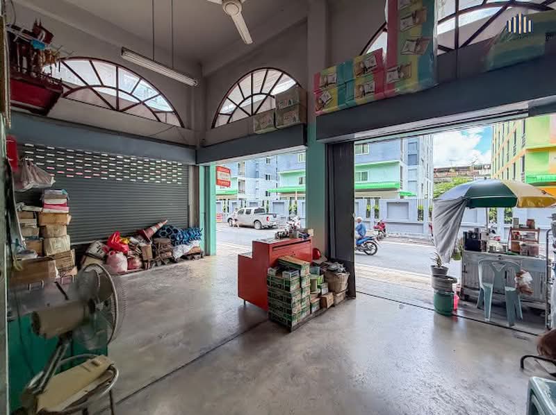 Urgent Sale – 2 Adjoining Commercial Buildings (4.5 Storeys), Bangkok, Bang Yi Rua, Thon Buri, Bangkok, 1 Bedroom, 528 sqm, Townhouse For Sale, by คุณลี, 500354486 - DDproperty.com