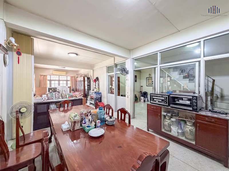 Urgent Sale – 2 Adjoining Commercial Buildings (4.5 Storeys), Bangkok, Bang Yi Rua, Thon Buri, Bangkok, 1 Bedroom, 528 sqm, Townhouse For Sale, by คุณลี, 500354486 - DDproperty.com
