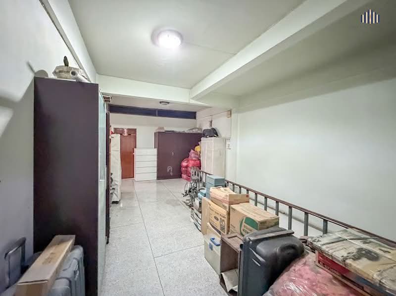 Urgent Sale – 2 Adjoining Commercial Buildings (4.5 Storeys), Bangkok, Bang Yi Rua, Thon Buri, Bangkok, 1 Bedroom, 528 sqm, Townhouse For Sale, by คุณลี, 500354486 - DDproperty.com
