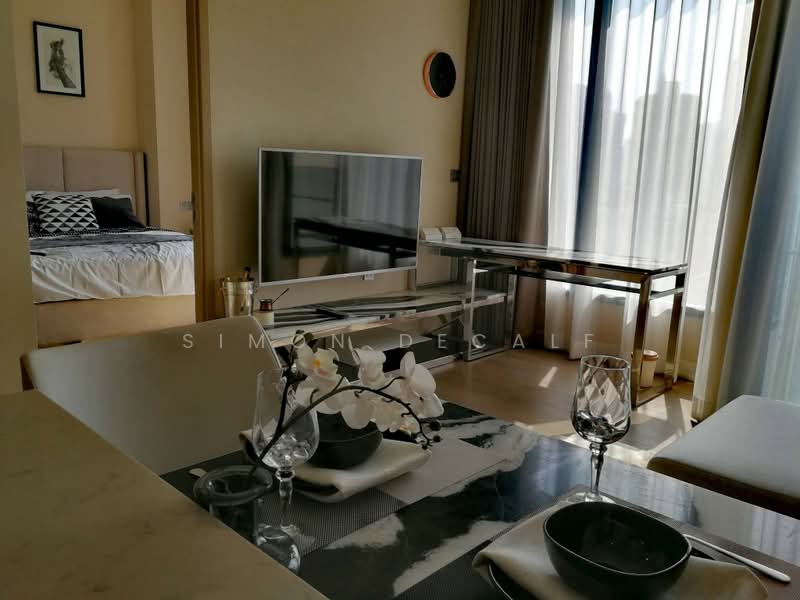 The Esse Asoke, Bangkok, 333 Soi Sukhumvit 21, Sukhumvit Road, Khlongtoei Nua, Watthana, Bangkok, 1 Bedroom, 50 sqm, Condo For Rent, by Simon Decalf, 500354489 - DDproperty.com
