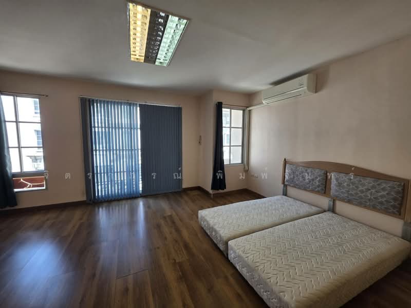 Baan Klang Muang Rama 9 - Ladprao, Bangkok, Soi Ladprao 88, Wang Thonglang, Bangkok, 5 Bedrooms, 480 sqm, Townhouse For Rent, by จิตราภรณ์ พิมพ์จันทร์, 500354491 - DDproperty.com