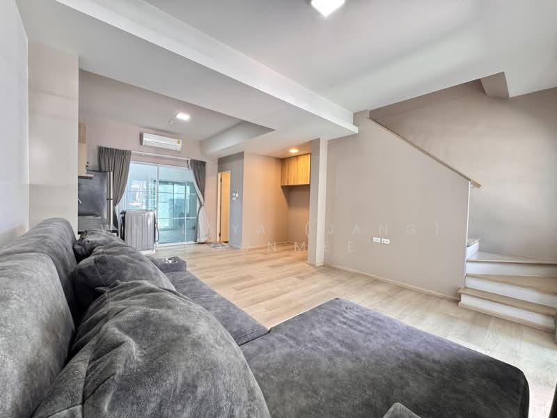 Indy Bangna-Ramkhamhaeng 2, Bangkok, Soi 7, Dok Mai, Prawet, Bangkok, 2 Bedrooms, 99 sqm, Townhouse For Rent, by Wallaya (Jang) Boonmee, 500354492 - DDproperty.com