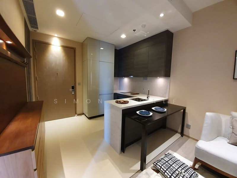 The Esse Asoke, Bangkok, 333 Soi Sukhumvit 21, Sukhumvit Road, Khlongtoei Nua, Watthana, Bangkok, 1 Bedroom, 45 sqm, Condo For Rent, by Simon Decalf, 500354500 - DDproperty.com