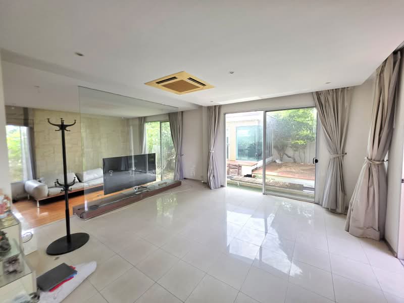 Pruksachat Ramkhamhaeng 118, Bangkok, Soi Ramkhamhaeng 118, Saphan Sung, Bangkok, 5 Bedrooms, 450 sqm, Single Detached House For Sale, by ยรรยง ลิ้มสุวรรณ, 500354515 - DDproperty.com
