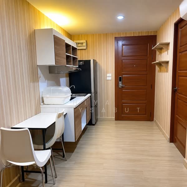 Emerald Residence Ratchada, Bangkok, Soi Ratchada 7 (Soi Nathong Yak 9), Din Daeng, Bangkok, 2 Bedrooms, 43 sqm, Condo For Sale, by Thiya Chaysabut, 500354551 - DDproperty.com