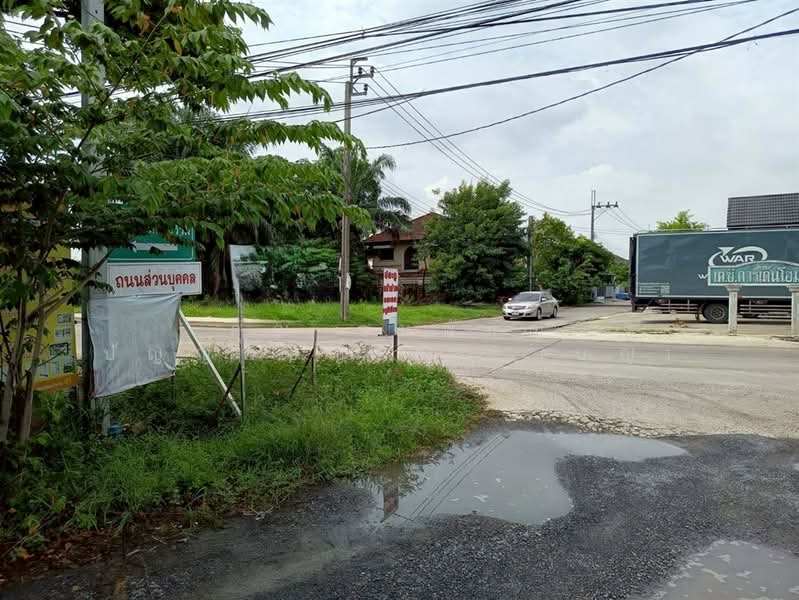 ที่ดินเปล่า 380 ตร.ว. ที่ดิน ตรงข้ามหมู่บ้านเค.ซี.การ์เด้นโฮม1 ซอยนิมิตใหม่50 ถนนนิมิตใหม่, กรุงเทพ, ถนนนิมิตใหม่, สามวาตะวันออก, คลองสามวา, กรุงเทพ, 1,520 ตร.ม., ที่ดิน ขาย, โดย คุณ ธนพัชญ์ ปัญญพัชญ์ธนัน (บุญ), 500354556 - DDproperty.com
