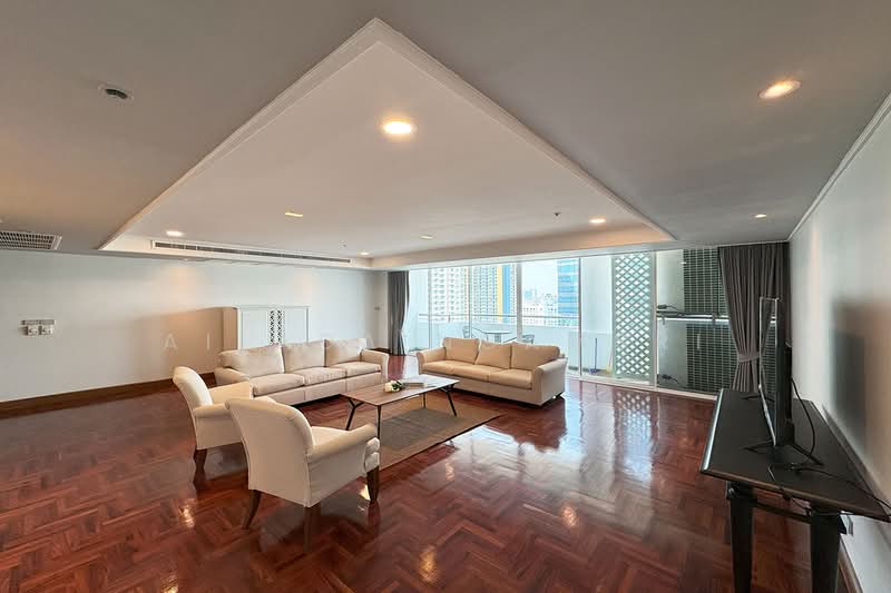 Kallista Mansion, Bangkok, 64 Soi Sukhumvit 11, Khlongtoei Nua, Watthana, Bangkok, 3 Bedrooms, 315 sqm, Condo For Sale, by Ailada Ngamsri, 500354572 - DDproperty.com