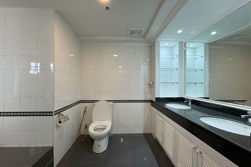 Kallista Mansion, Bangkok, 64 Soi Sukhumvit 11, Khlongtoei Nua, Watthana, Bangkok, 3 Bedrooms, 315 sqm, Condo For Sale, by Ailada Ngamsri, 500354572 - DDproperty.com