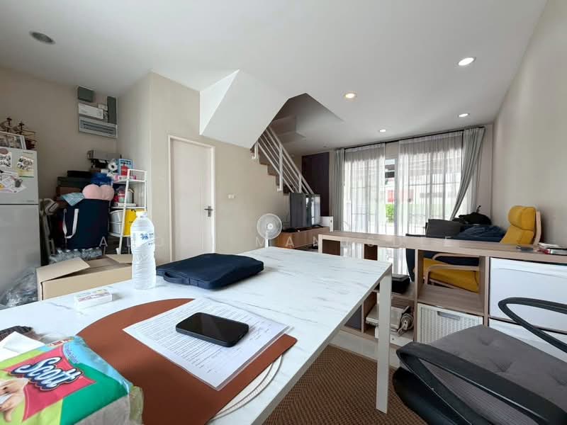 Baan Klang Muang Kaset-Nawamin, Bangkok, Soi Nawamin 70 Yeak 11-2, Khlong Kum, Bueng Kum, Bangkok, 3 Bedrooms, 175 sqm, Townhouse For Sale, by Adool Manusdee, 500354588 - DDproperty.com