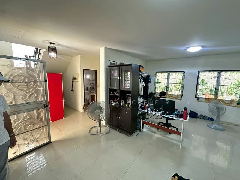 หมู่บ้าน ปิยะวัฒน์ 2 อ่างศิลา, Chon Buri (Pattaya), Ban Pik, Muang Chon Buri, Chon Buri (Pattaya), 3 Bedrooms, 250 sqm, Single Detached House For Sale, by A.T.A. Property, 500354590 - DDproperty.com