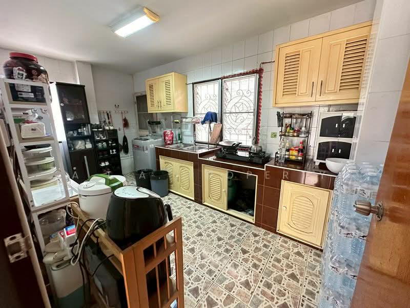หมู่บ้าน ปิยะวัฒน์ 2 อ่างศิลา, Chon Buri (Pattaya), Ban Pik, Muang Chon Buri, Chon Buri (Pattaya), 3 Bedrooms, 250 sqm, Single Detached House For Sale, by A.T.A. Property, 500354590 - DDproperty.com