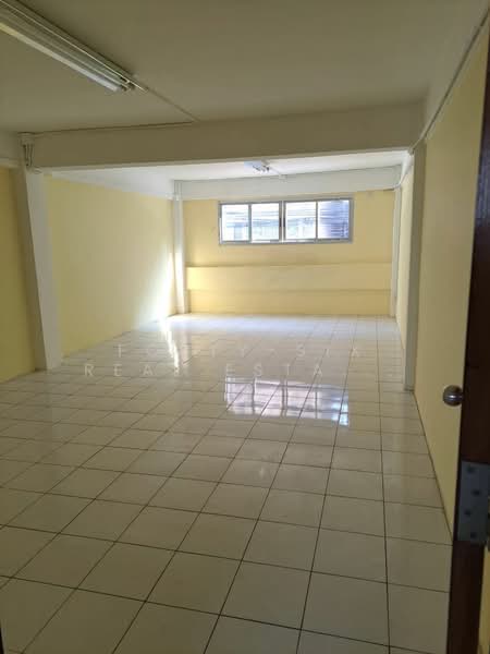 ให้เช่าอาคารพาณิชย์, Bangkok, Lat Yao, Chatuchak, Bangkok, , 192 sqm, Shophouse For Rent, by Forty-Six Real Estate Group, 500354602 - DDproperty.com