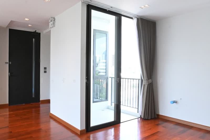 Luxury detached house, Ari, Phahonyothin 11, Bangkok, พหลโยธิน 11, Samsen Nai, Phaya Thai, Bangkok, 8 Bedrooms, 1,200 sqm, Single Detached House For Sale, by ธีรรัชต์ ศรีเล็กดี, 500354615 - DDproperty.com