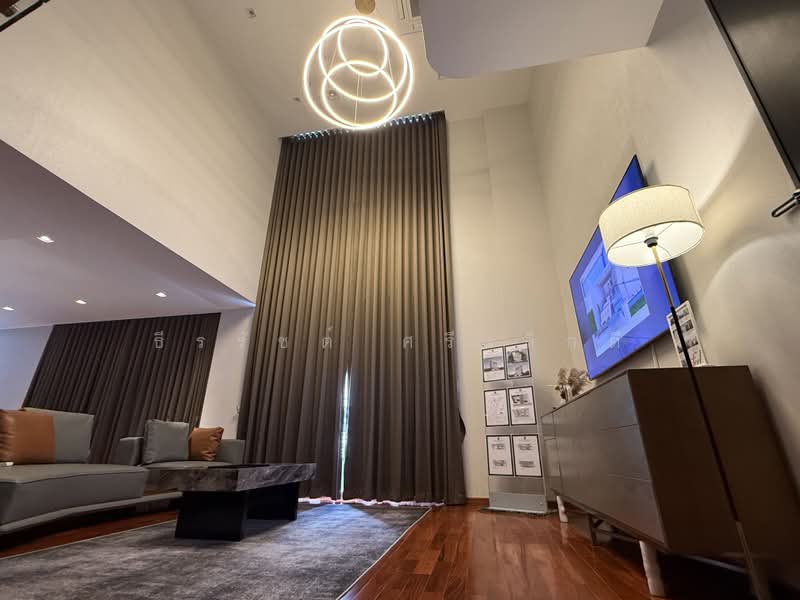 Luxury detached house, Ari, Phahonyothin 11, Bangkok, พหลโยธิน 11, Samsen Nai, Phaya Thai, Bangkok, 8 Bedrooms, 1,200 sqm, Single Detached House For Sale, by ธีรรัชต์ ศรีเล็กดี, 500354615 - DDproperty.com