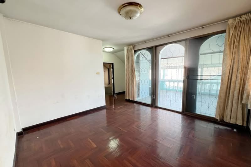 หมู่บ้านปั้นทอง 3 (ลาดปลาเค้า 76 แยก3-14), Bangkok, Anusaowari, Bang Khen, Bangkok, 4 Bedrooms, 164 sqm, Single Detached House For Sale, by ชนะชาติ นนท์ตา, 500354617 - DDproperty.com
