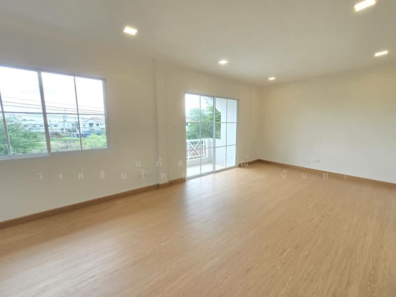 Chaiyaphruek Butsarin Khlong 2, Pathum Thani, Khu Khot, Lam Luk Ka, Pathum Thani, 3 Bedrooms, 180 sqm, Single Detached House For Sale, by นภัสศรณ์ วงศ์สินไทยกร (นันท์), 500354619 - DDproperty.com
