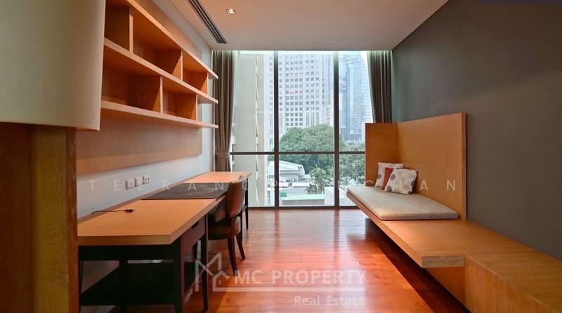 Domus 16, Bangkok, 19 Soi Sukhumvit 16, Khlong Toei, Bangkok, 2 Bedrooms, 165 sqm, Condo For Rent, by Teeranop Inchan, 500354620 - DDproperty.com
