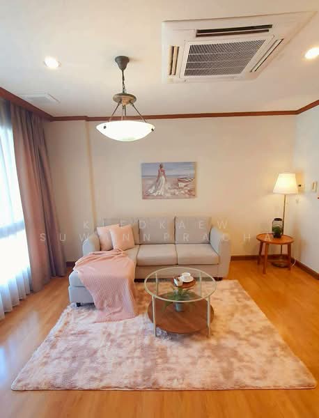Schloss at Thonglor, Bangkok, Thonglor Soi 16, Khlong Tan Nua, Watthana, Bangkok, 1 Bedroom, 48 sqm, Condo For Rent, by Kledkaew Suwannpracha, 500354630 - DDproperty.com