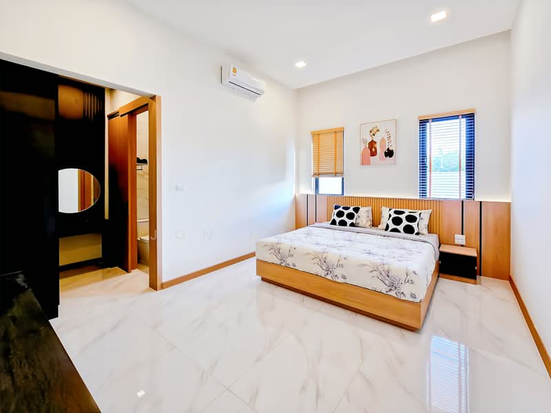 99 Village Hua Hin, Prachuap Khiri Khan, Hin Lek Fai, Hua Hin, Prachuap Khiri Khan, 4 Bedrooms, 273 sqm, Villa For Sale, by Jon Martin, 500354663 - DDproperty.com