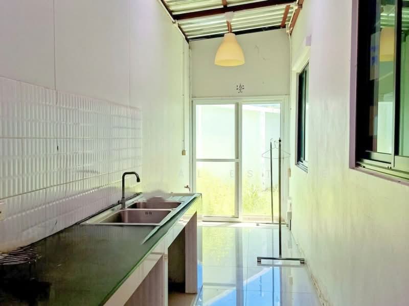 House for Sale East Pattaya Near Sukhumvit Road Fully Furnished, Chon Buri (Pattaya), Bang Lamung, Bang Lamung (Pattaya), Chon Buri (Pattaya), 3 Bedrooms, 240 sqm, Single Detached House For Sale, by PLC Real Estate, 500354673 - DDproperty.com