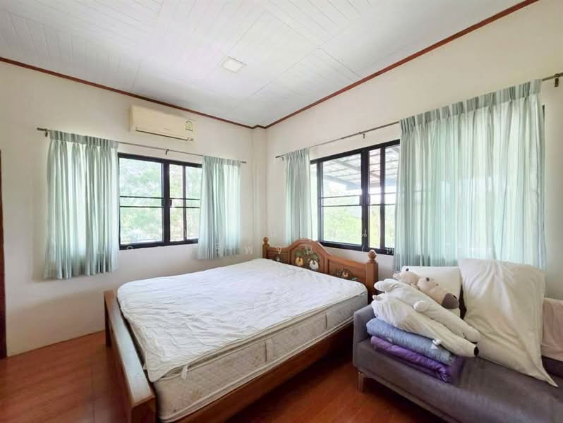 บ้านเดี่ยว 2 ชั้น 400 ตร.ว. ใกล้ร้านขายเหล็กนนทบุรี ทวีรุ่งเรืองสตีล บางบัวทอง นนทบุรี, Nonthaburi, ถนนโยธาธิการนนทบุรี5010, Sai Noi, Nonthaburi, 3 Bedrooms, 500 sqm, Single Detached House For Sale, by คุณ ชนะพันธุ์ แก้วศรีพจน์ (ต่อ), 500354699 - DDproperty.com
