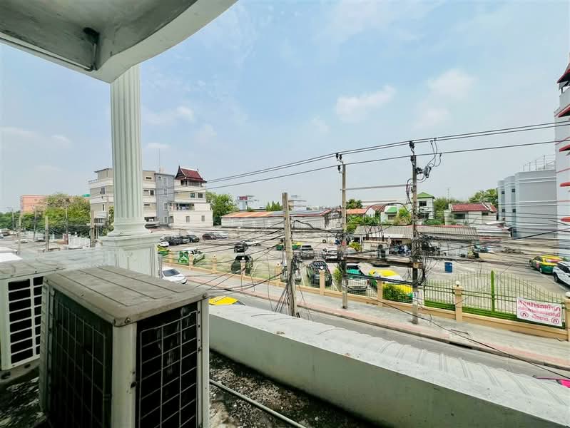 อาคารพาณิชย์ 4.5 ชั้น 19 ตร.ว. อาคารพาณิชย์ ซอยลาดพร้าว 80 แยก22 ตรงข้ามบิ๊กซี ลาดพร้าว, กรุงเทพ, ถนนลาดพร้าว, วังทองหลาง, กรุงเทพ, 140 ตร.ม., ตึกแถว-อาคารพาณิชย์ ขาย, โดย คุณ คทัยวรรณ เทียนเสม (พลอย), 500354710 - DDproperty.com