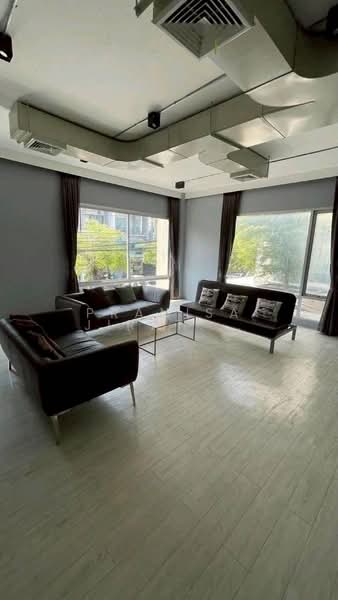 B-Square Rama 9 - Mengjai, Bangkok, Soi Sahakanpramoon, Wang Thonglang, Bangkok, 4 Bedrooms, 400 sqm, Townhouse For Rent, by Pranisa Jirathongpoon, 500354711 - DDproperty.com