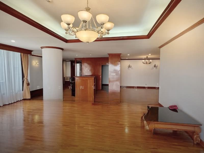 Baan Yen Akard, Bangkok, Yenakat, Chong Nonsi, Yan Nawa, Bangkok, 3 Bedrooms, 300 sqm, Condo For Rent, by Thanapatana Limsouklam, 500354713 - DDproperty.com