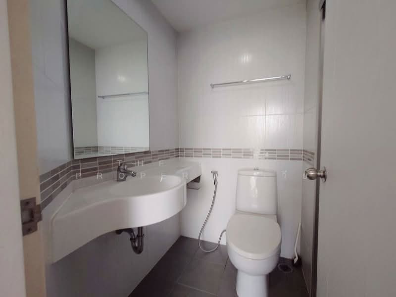 Lumpini Park Rama 9-Ratchada, Bangkok, 888 Chaturathit Road, Bang Kapi, Huai Khwang, Bangkok, 1 Bedroom, 26 sqm, Condo For Sale, by The Best Property เวีย, 500354724 - DDproperty.com