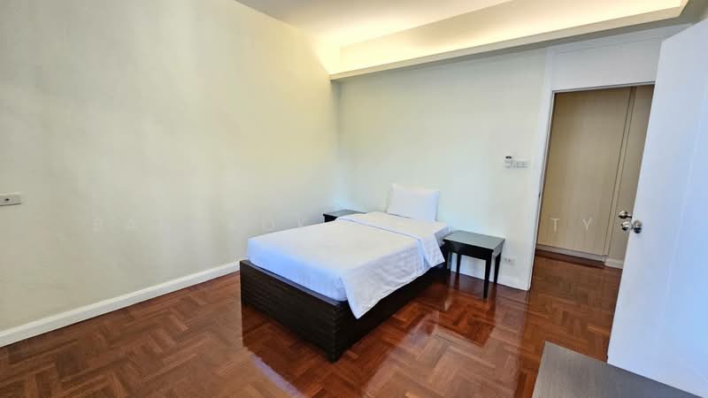 Kameo Court, Bangkok, 25 Sukhumvit 7 Alley, Khlongtoei Nua, Watthana, Bangkok, 4 Bedrooms, 313 sqm, Condo For Rent, by BANGKOK PROPERTY AGENTS, 500354733 - DDproperty.com