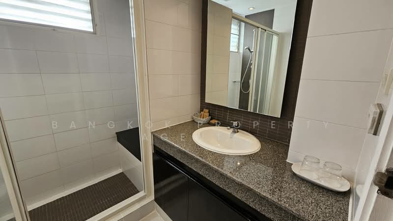 Kameo Court, Bangkok, 25 Sukhumvit 7 Alley, Khlongtoei Nua, Watthana, Bangkok, 4 Bedrooms, 313 sqm, Condo For Rent, by BANGKOK PROPERTY AGENTS, 500354733 - DDproperty.com