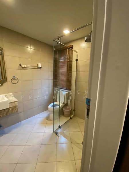 Silk Road Place, Chon Buri (Pattaya), Chaiyapruek 2 Road, Bang Lamung, Bang Lamung (Pattaya), Chon Buri (Pattaya), 3 Bedrooms, 452 sqm, Single Detached House For Rent, by Praveen Peter, 500354747 - DDproperty.com