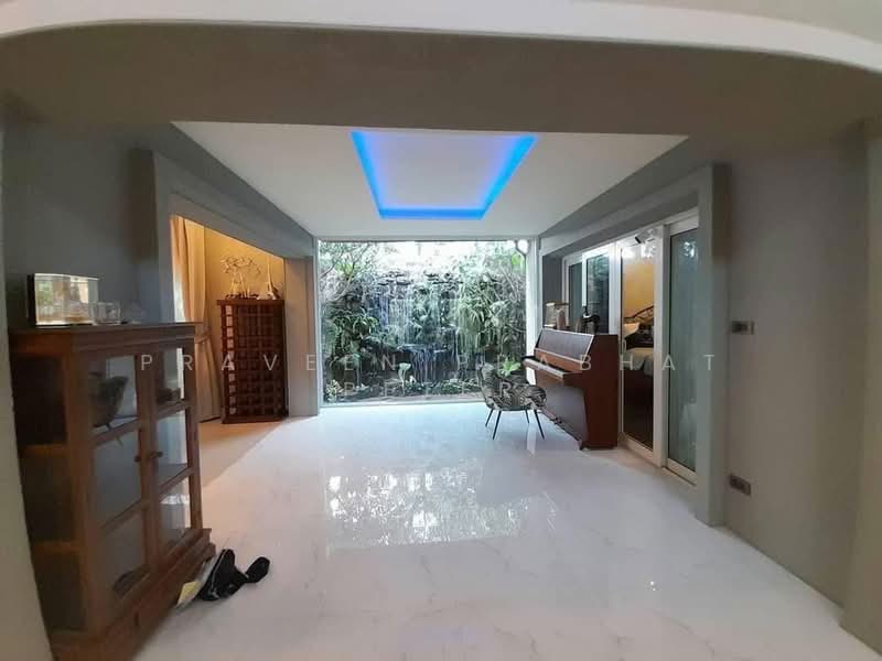 Silk Road Place, Chon Buri (Pattaya), Chaiyapruek 2 Road, Bang Lamung, Bang Lamung (Pattaya), Chon Buri (Pattaya), 3 Bedrooms, 452 sqm, Single Detached House For Sale, by Praveen Peter, 500354769 - DDproperty.com