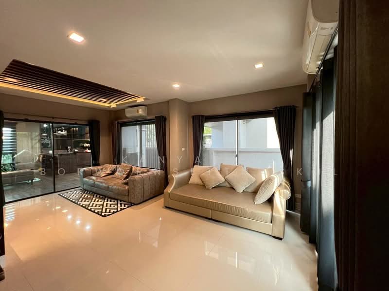 Life Bangkok Boulevard Wongwaen-Rama 9, Bangkok, Kanchanaphisek Road, Saphan Sung, Bangkok, 3 Bedrooms, 191 sqm, Single Detached House For Sale, by Kanyarak Borwornsetthaskul, 500354781 - DDproperty.com