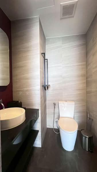 EDGE Central Pattaya, Chon Buri (Pattaya), Pattaya Sai Song, Bang Lamung, Bang Lamung (Pattaya), Chon Buri (Pattaya), Studio, 27 sqm, Condo For Rent, by Praveen Peter, 500354820 - DDproperty.com