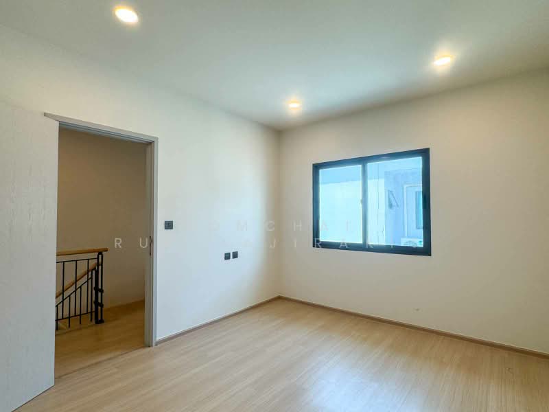 Urbanio Vibhavadi-Chaengwattana, Bangkok, Soi Chaeng Watthana 9-1, Kamphaeng Phet Road 6, Thung Song Hong, Lak Si, Bangkok, 3 Bedrooms, 180 sqm, Townhouse For Sale, by Somchai Ruechajirakit, 500354842 - DDproperty.com