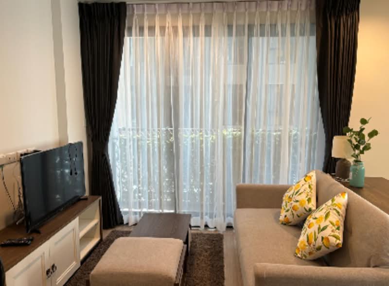 The Base Central, Phuket, Chao Fah Tawan Tok Rd, Wichit, Muang Phuket, Phuket, 2 Bedrooms, 47 sqm, Condo For Rent, by Diss, 500354849 - DDproperty.com